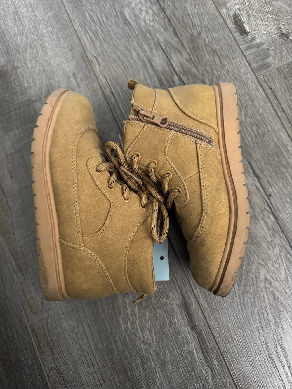 Cat & Jack Han / Cognac Kids Tan Lace-Up Boots